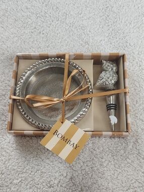 Bombay Silver Owl Bottle Stopper & Tray Gift Set